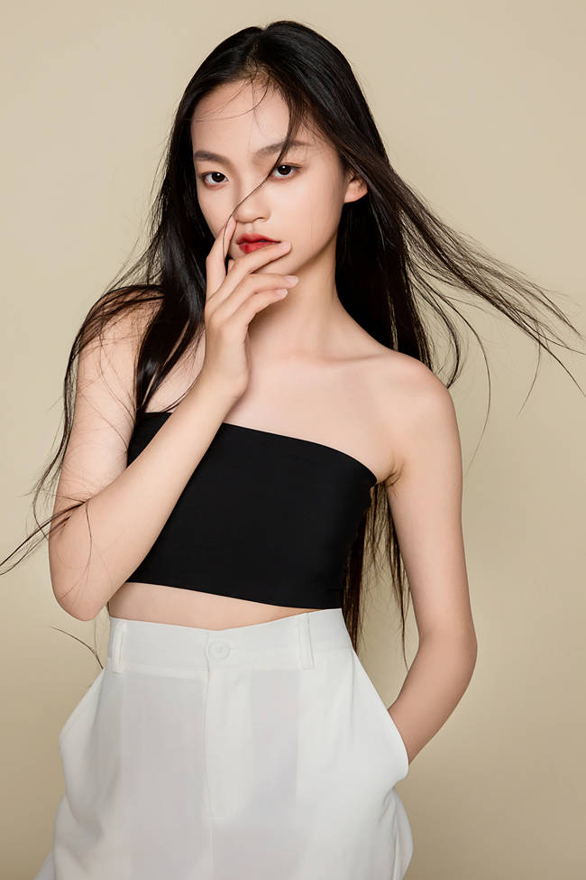 杜雅婷林驿原丛滢竹王湘媛张欢欢赵怡凤魏飞飞葛征世界国际小姐优秀