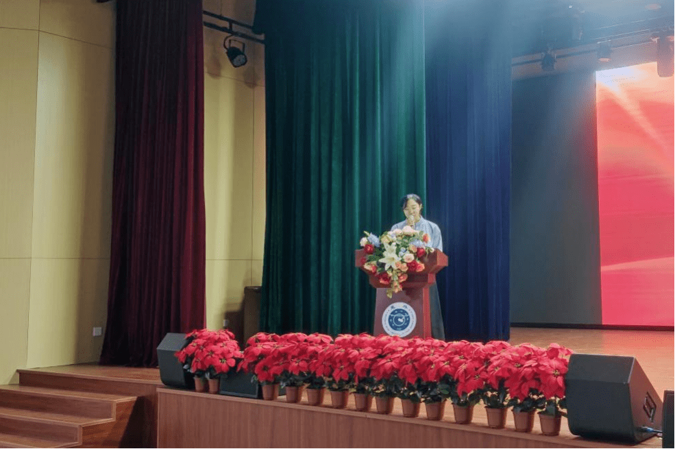 梦想助未来,表彰启新程—— 郑州惠济外国语中学七年级学情调研表彰