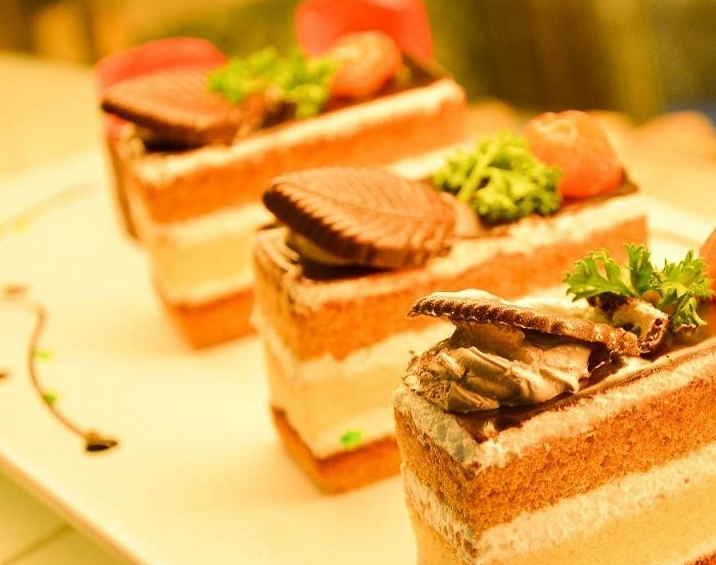 史上最贵自助餐，400元1位引争议，吃货看到食材后大赞：贵有所值(图1)