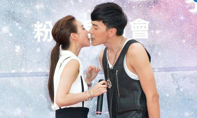 和赵又廷同居4年没结婚,反手娶了高圆圆,她很大方对待?