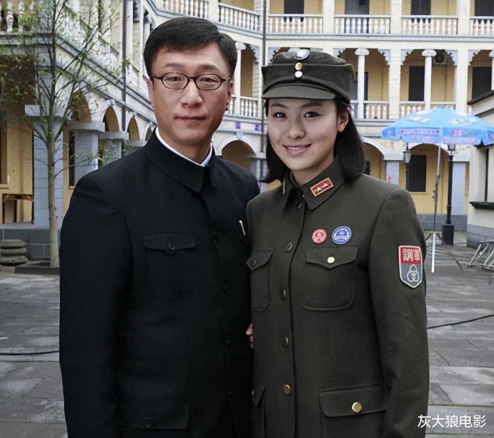 东北"宋慧乔",成熟美艳,古装封神,连孕照都丰满迷人_沈傲君_章子怡