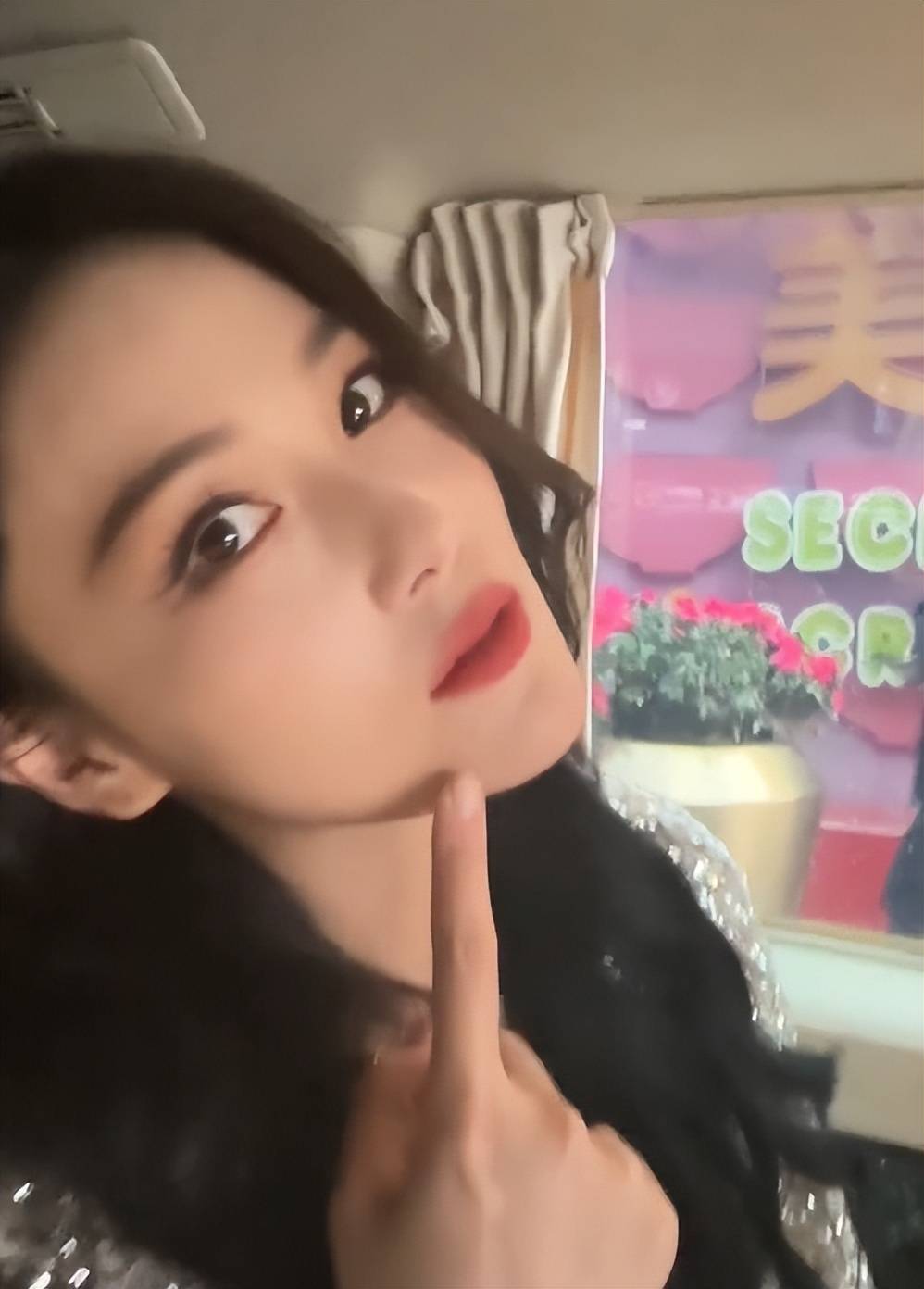 张馨予:到重庆商演,恰逢长了青春痘不仅没有吃上火锅还扎了20针_针灸