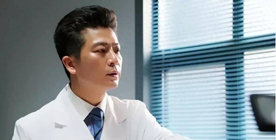 演员于毅:被郭靖宇看好,不让妻子来剧组,今婚姻幸福_沙袋_杨志刚_丫头