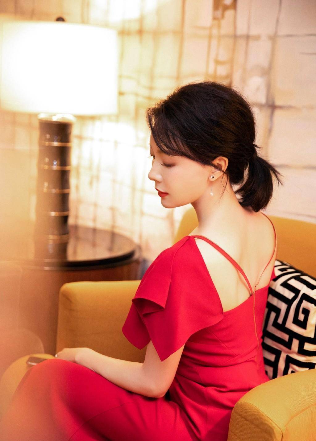 陈数45岁了,丰满性感有女人味!_女神_演技_才华