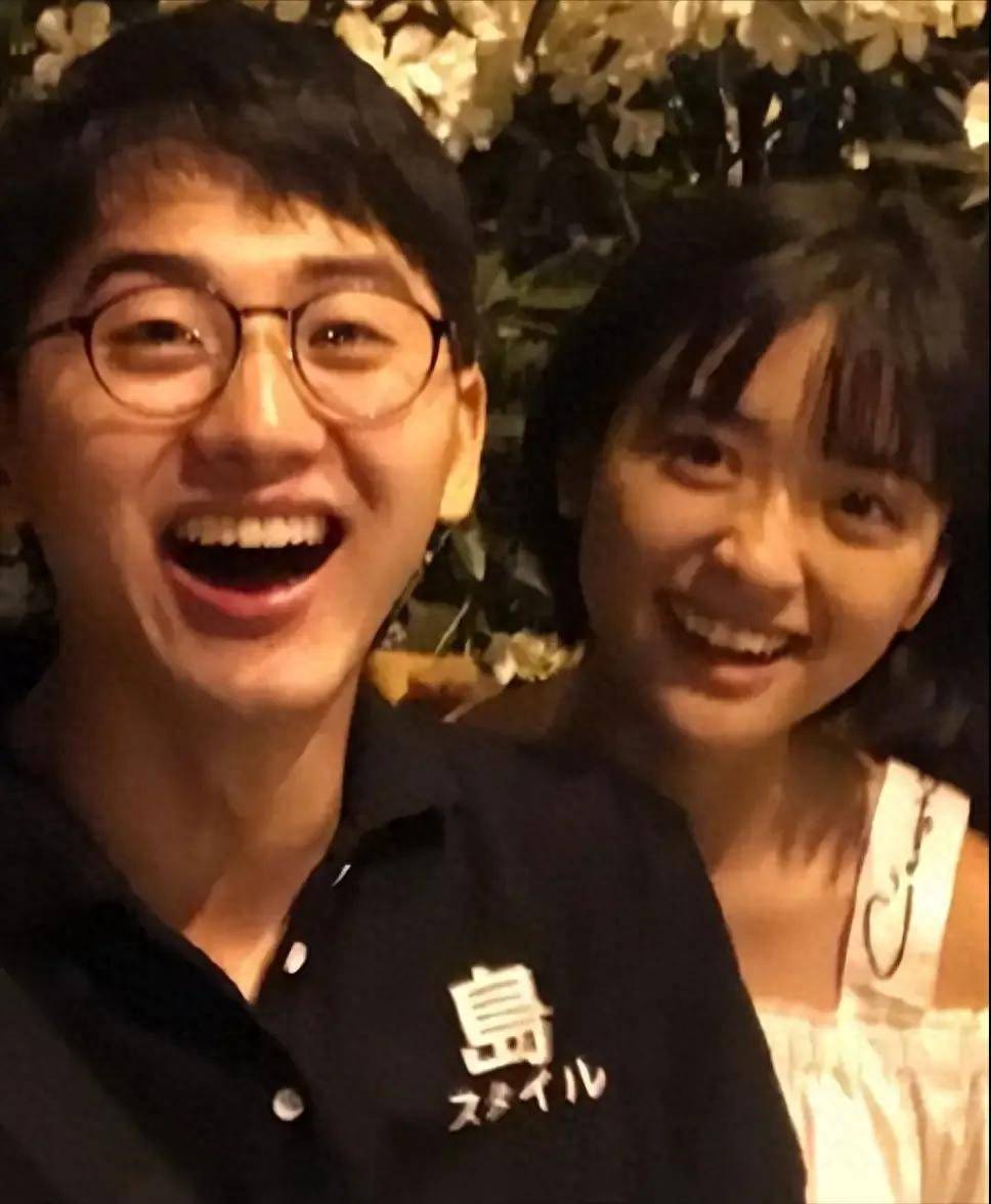 沈月谈恋爱了,男朋友不是胡一天,而是小美好中的男三孙宁_黑色_身高