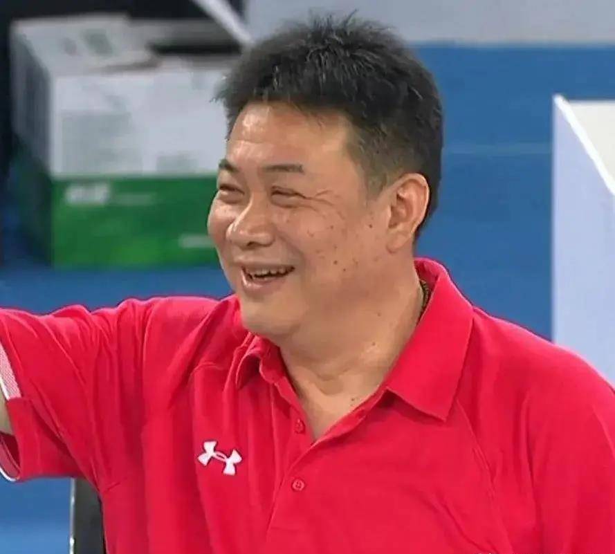 蔡斌排球界焦点!