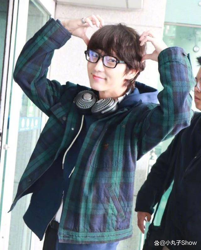 41岁李准基饭拍路透曝光,跟家人关系好到没办法结婚_男人_状态_时候