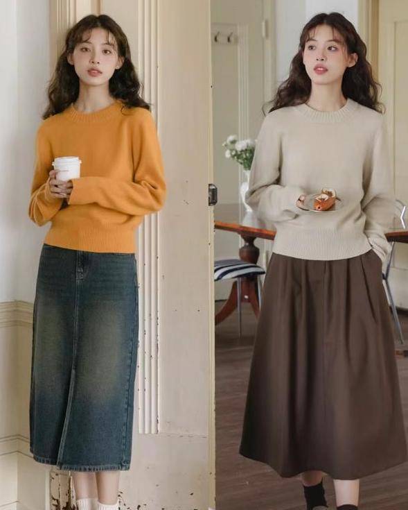 想要时尚又女性化的造型,可以尝试棕色毛衣搭配棕色百褶裙.