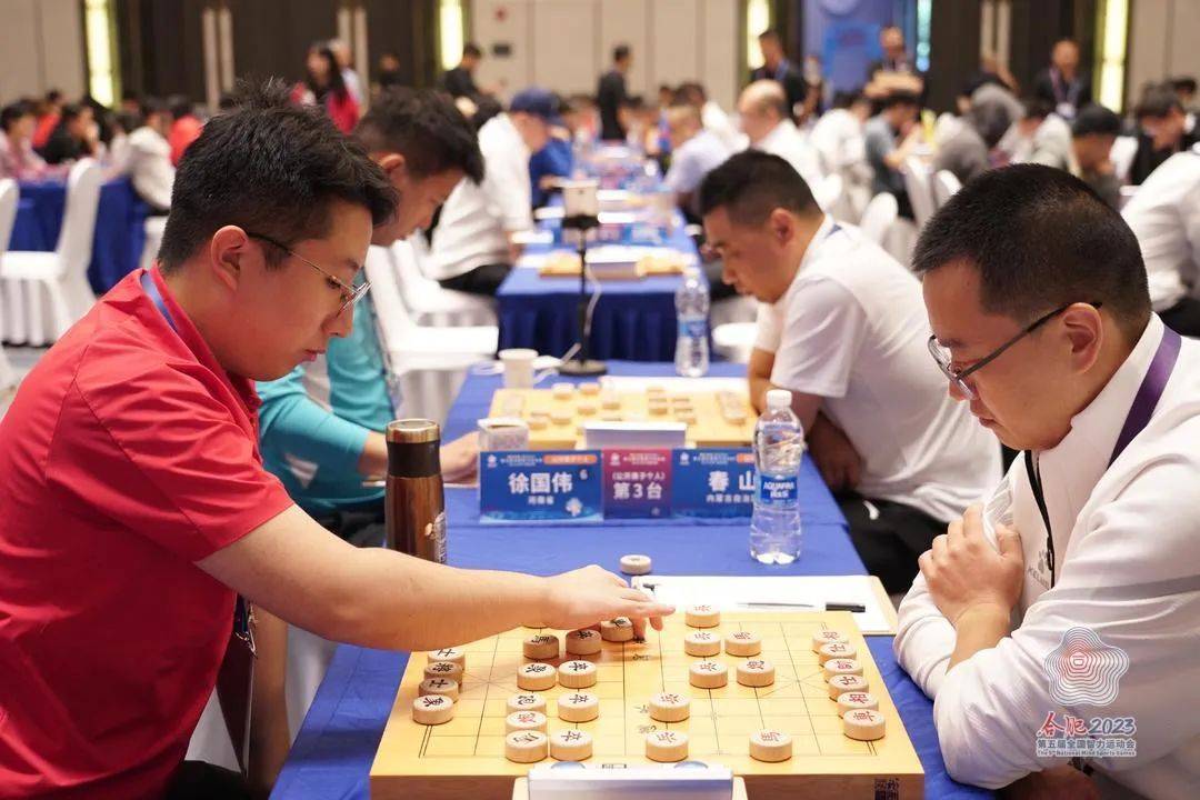 四川队赵攀伟vs河南队颜成龙公开男子个人组江苏队李沁vs河南队何媛