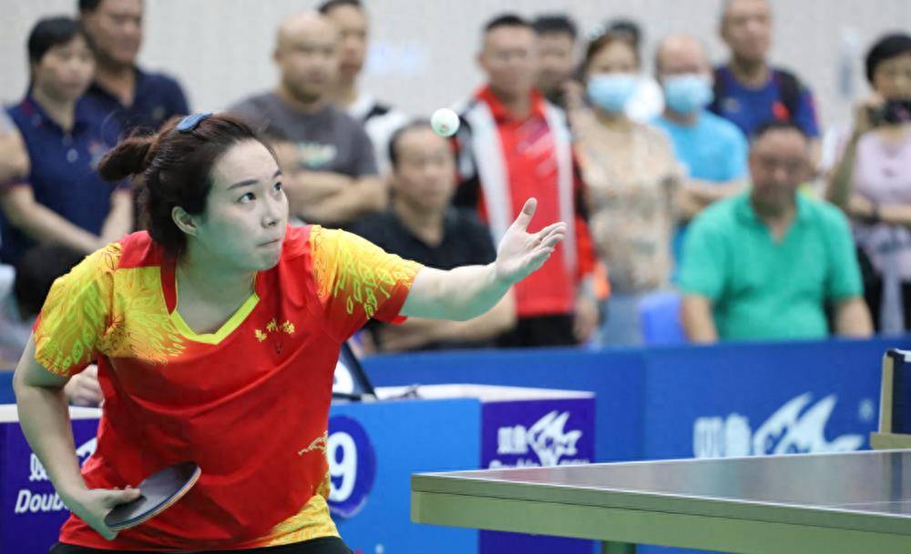 惠州健儿勇夺"业余球王"广东选拔赛三个组别第一名!_比赛_乒乓球_赛事