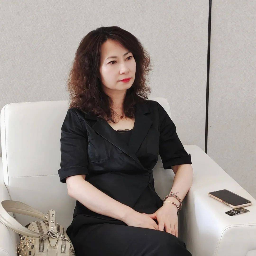 精准招商|大商汇陪同通化市副市长杨明等领导一行对接森蜂园集团_生产