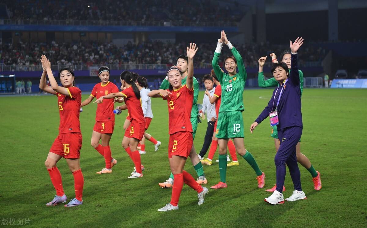 新华社官宣亚足联确认,恭喜中国女足,水庆霞收大礼_信心_比赛_奖项