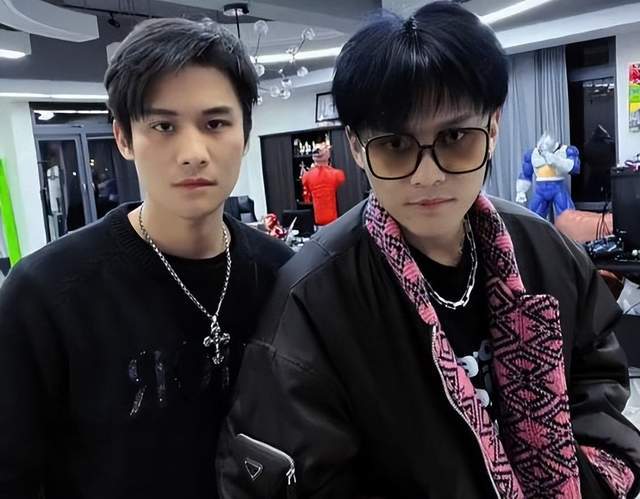 辛巴怒怼抖音全文 就不受你气 封爸爸的号 故意引战博流量 乌烟瘴气