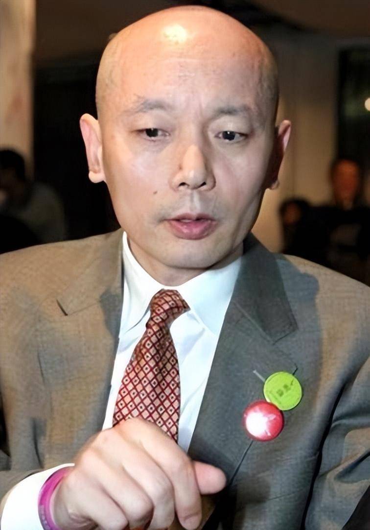 北京时间11月1号下午,中国著名演员葛优最新消息!_电影_表演_社会活动