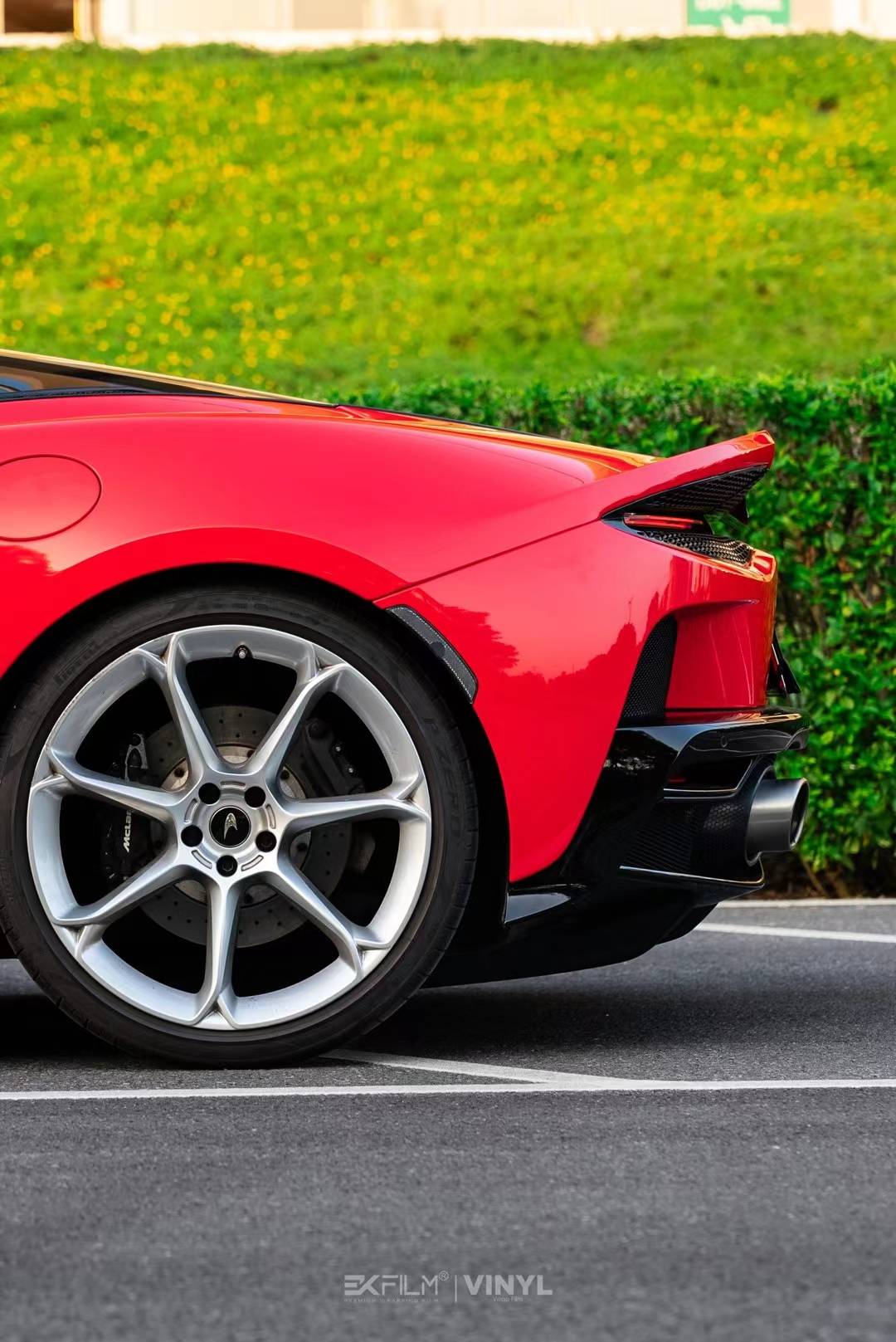 迈凯伦gt-ek改色膜法拉利红,无论任何车型都能轻松驾驭_搜狐汽车_搜狐