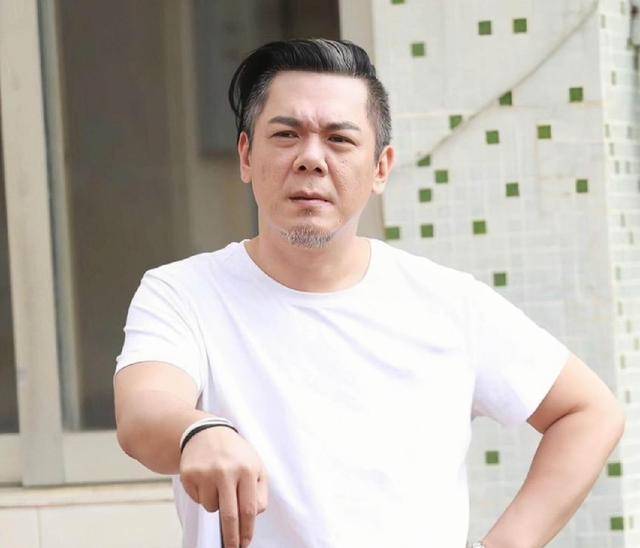 彭浩锋_彭浩峰_妻子