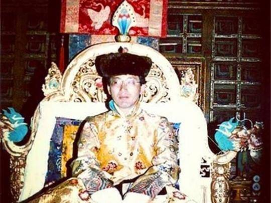 1982年锡金国王帕尔登·顿杜普·纳姆加尔逝世,旺楚克·滕辛·纳姆