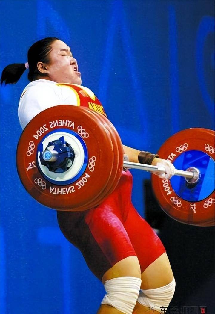 奥运会上舍命一举,为国夺冠后销声匿迹,今44岁已满头白发_举重_张美兰
