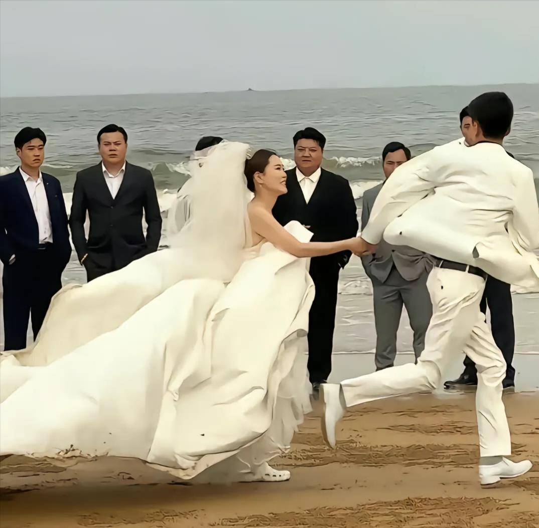抬高利群售价的"大圆哥",最后一部作品立马封神:经历令人心酸_父母