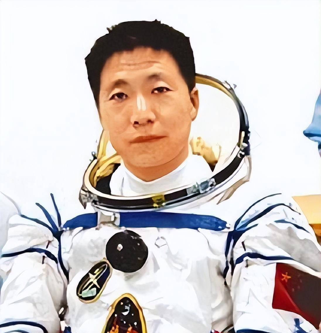 杨利伟夫人,温柔美丽,被婆婆一眼看中!