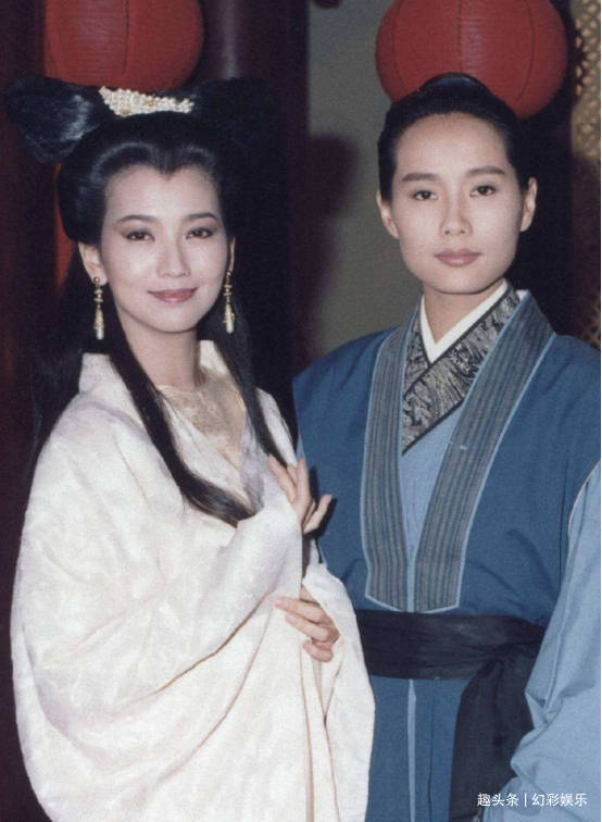 足足29年的青春回忆,当年叶童饰演的"许仙"和赵雅芝扮演的"白娘子"