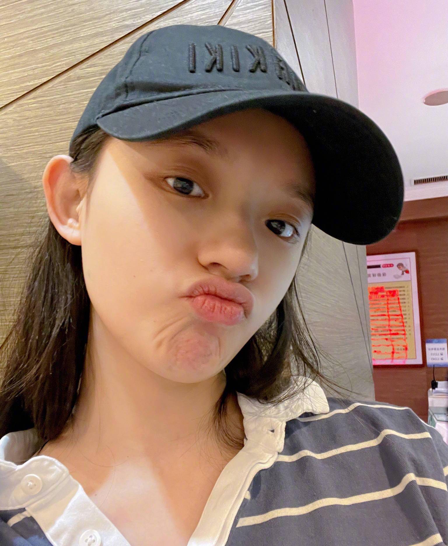 周星驰力捧都没红的女星,现状如何?_林允_美人鱼_游泳
