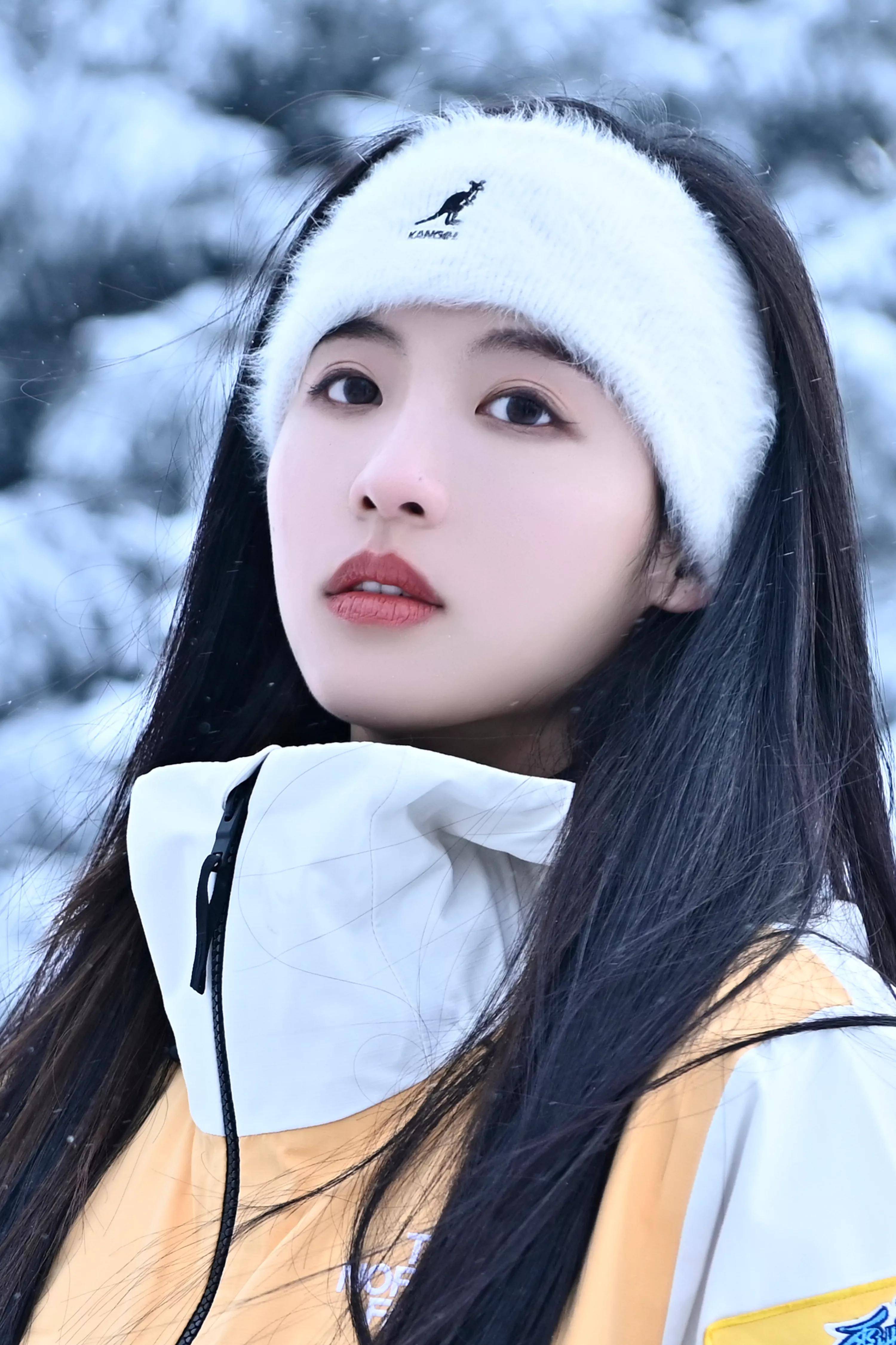 细说女明星们不亚于红毯的滑雪美照,杨颖虞书欣一定拥有其姓名