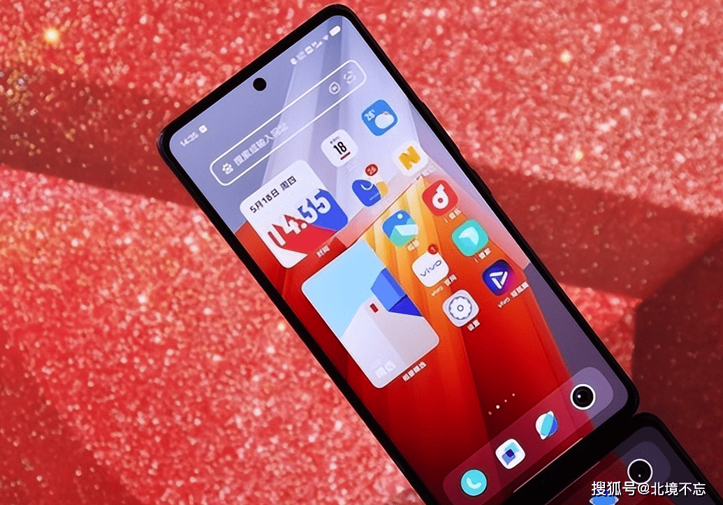 幸福突然到来,满血版4nm旗舰机,12g 256g调低至1799元_iqooneo_性能