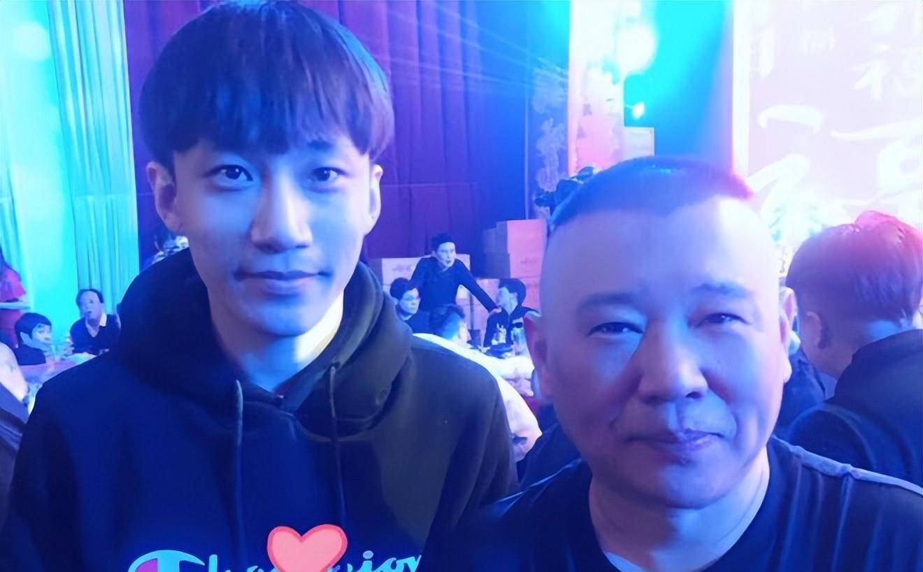 孩子父亲是德云社相声演员何九华_胡歌_照片_女配角