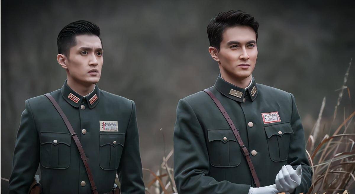 人民日报点评《雷霆战将》:住别墅抹发胶,这样的抗战剧太偶像_历史