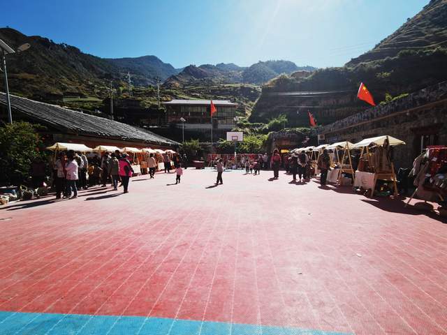 木里县俄亚纳西族乡首届"沃麦澄更"节成功举办_文化_旅游_建设