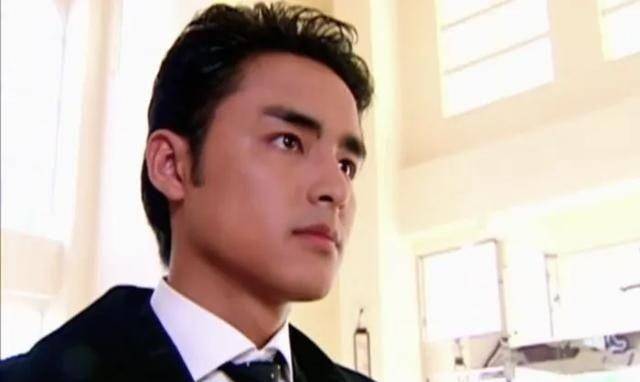 芸熙真的好令人心疼,美丽,善良.