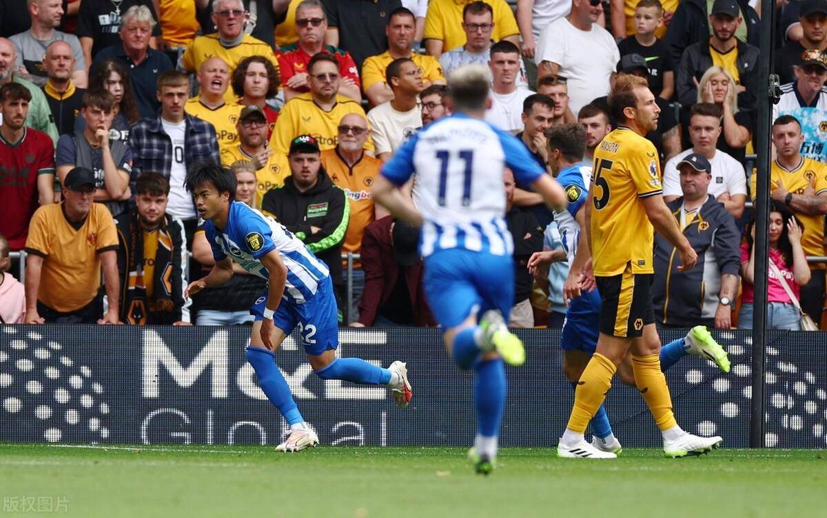 布莱顿足球俱乐部在英超的出色表现不仅提升了球队声誉,也拉动了当地