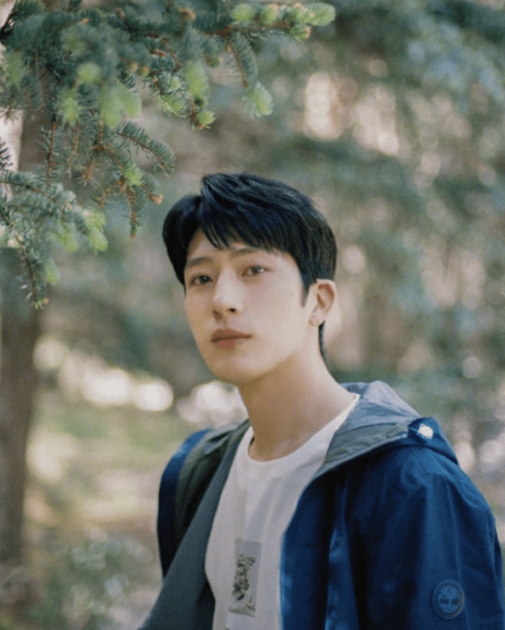 这一消息曝光后无数网友感慨井柏然运气真好,年纪轻轻就事