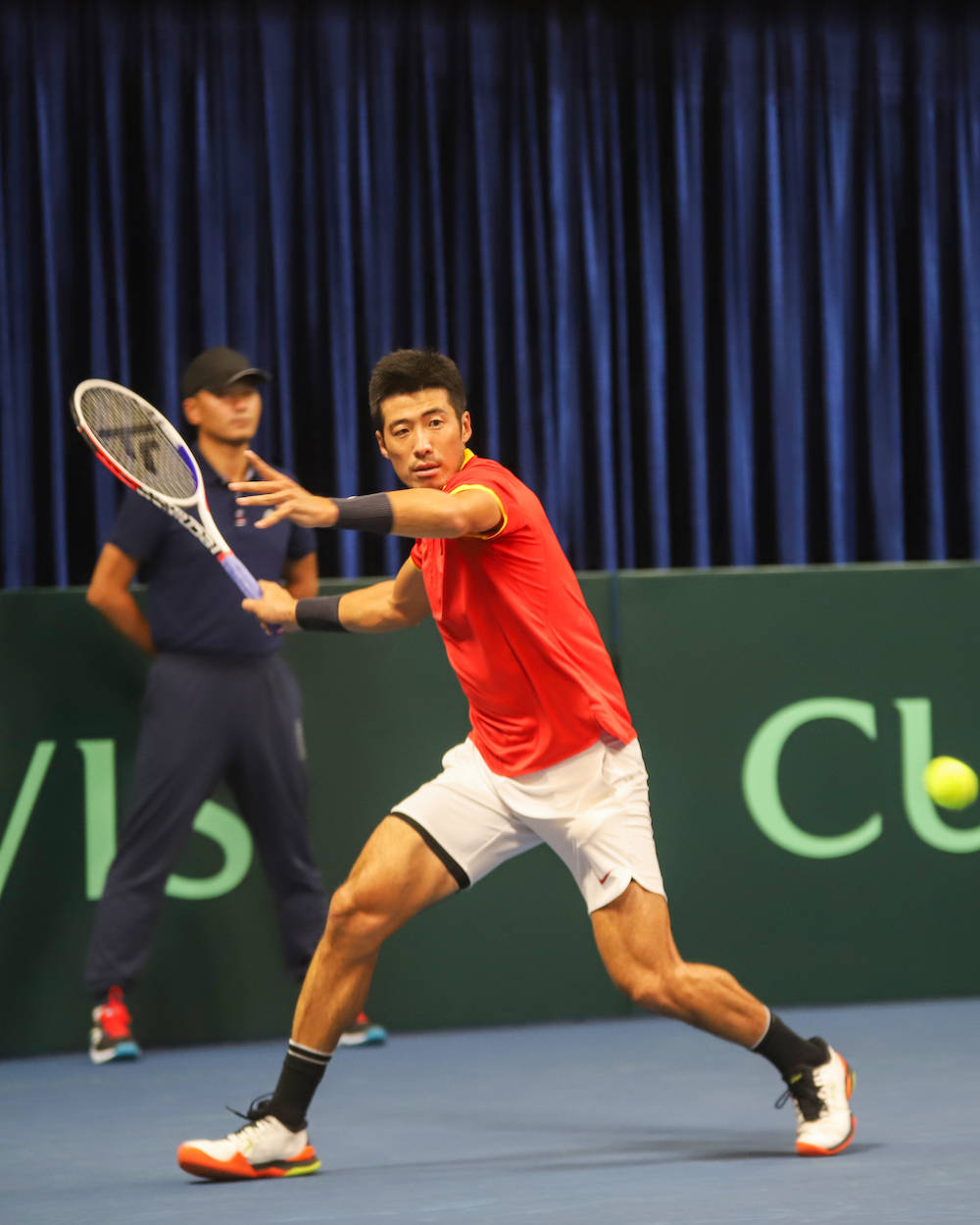 李喆连胜两场杀进松山挑战赛正赛,或引领中国男网走向更大进步_李哲