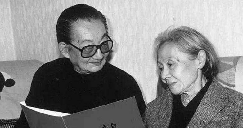 溥仪三妹晚年:靠几间小房子的租金度日,摆地摊,一根一根卖香烟_生活