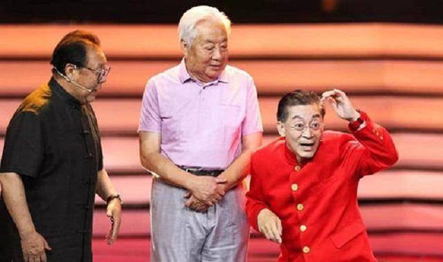 黑料频频被曝光,"孙悟空"六小龄童走下神坛,他究竟做了什么?