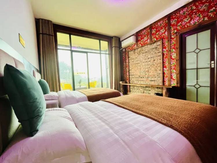 重庆云篆山北方部落民宿,自助烤肉,巴适的很!_特色_烧烤_风格