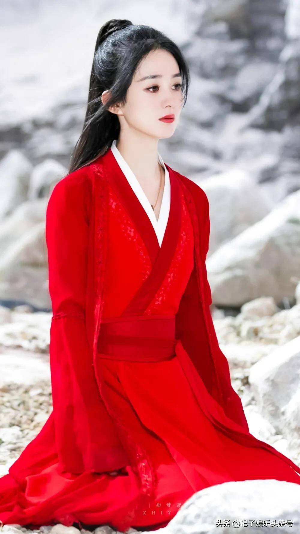 赵丽颖红衣造型合集:看惯了她平日的素雅风格,没想到红衣这么美
