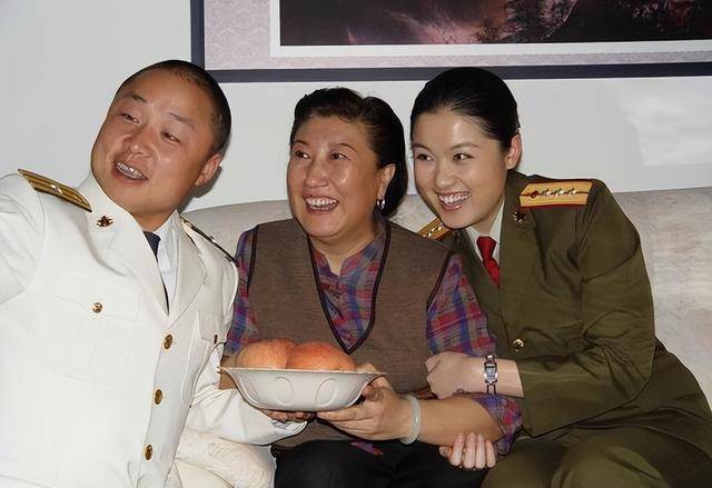 曝老父亲花费,称:父亲嫖不动了,每月一万就够花_高秀敏_张艳茹_妻子