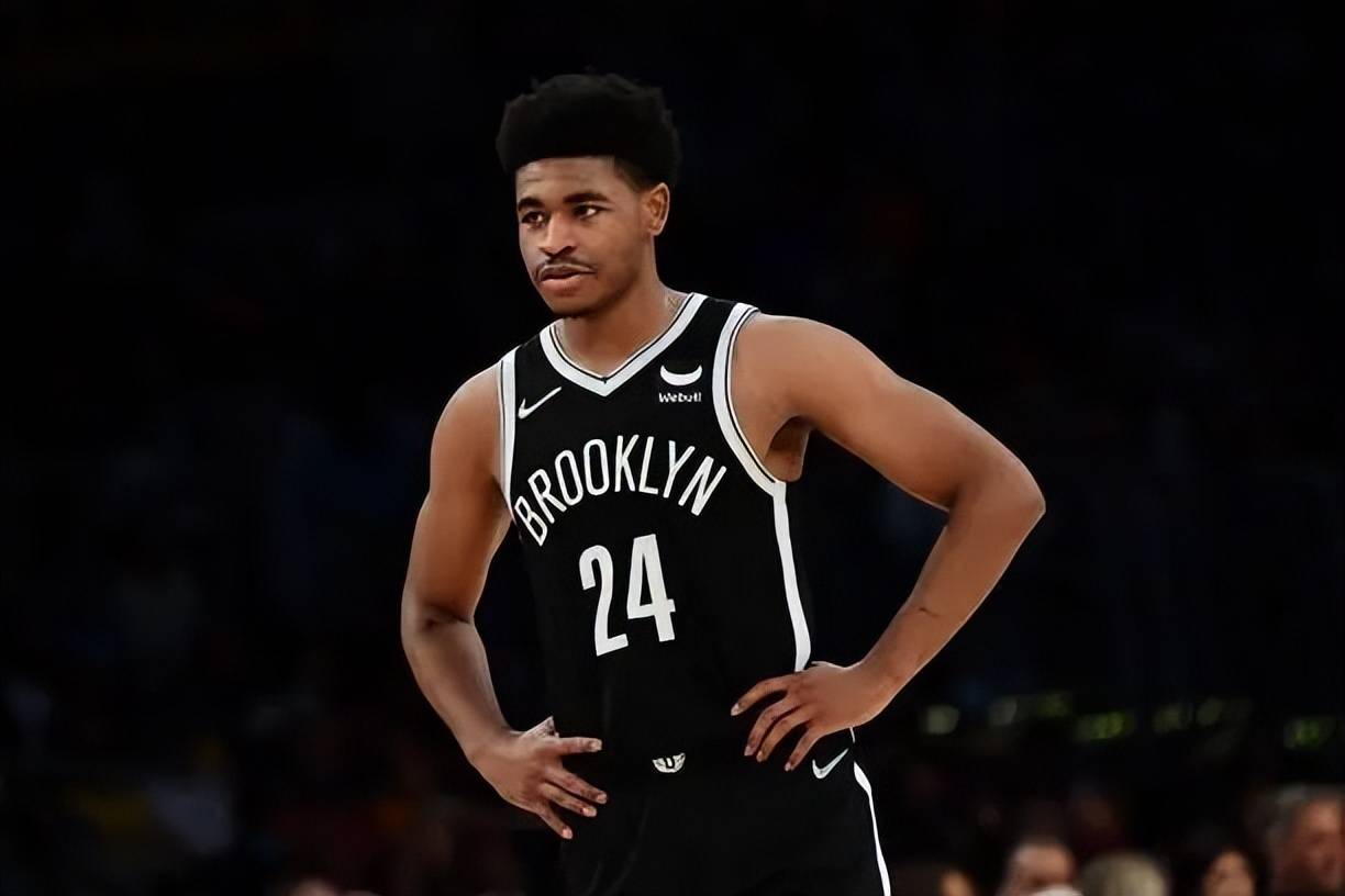 卡梅伦-托马斯:年纪轻轻,但已经具备了很多球星具备的进攻武器_得分