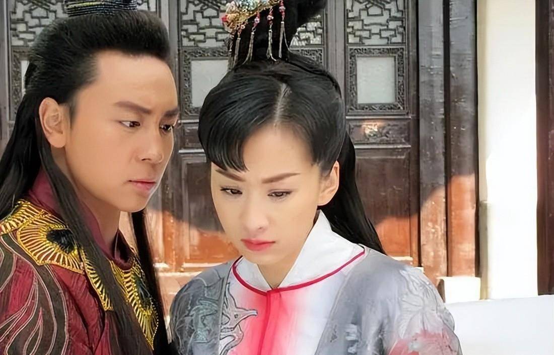 穆婷婷顶着一张秀丽清纯的脸,演出刘星与柳无眉最狠最病态的角色_石