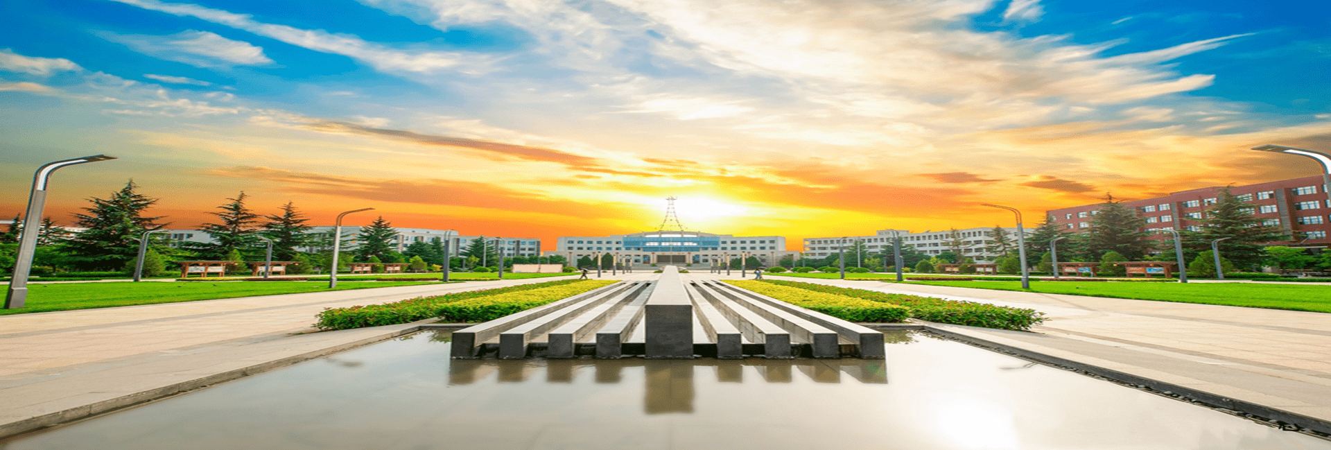 据了解,中国的河南大学,西安明德理工学院等高校的校训"明德,新民,止