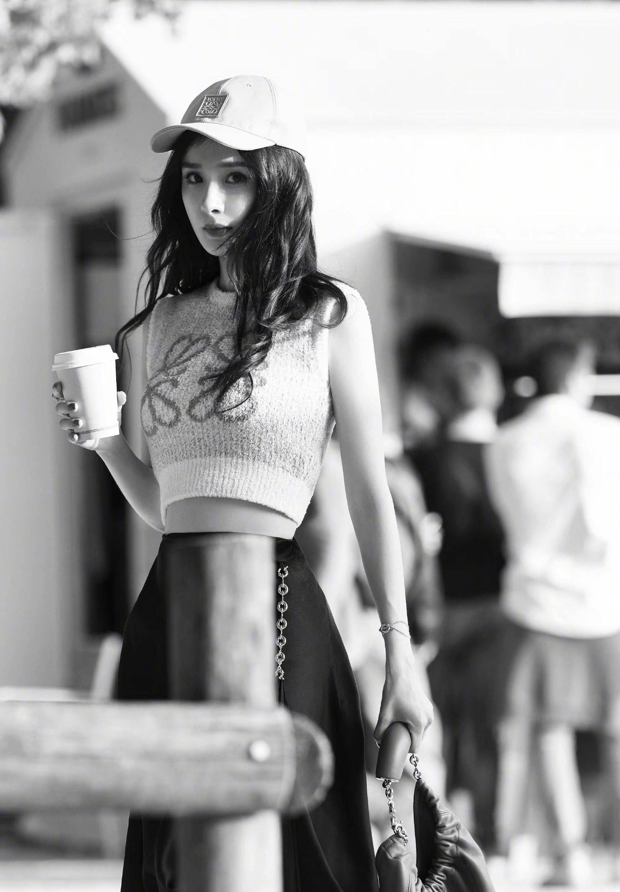 杨幂最新美照曝光!