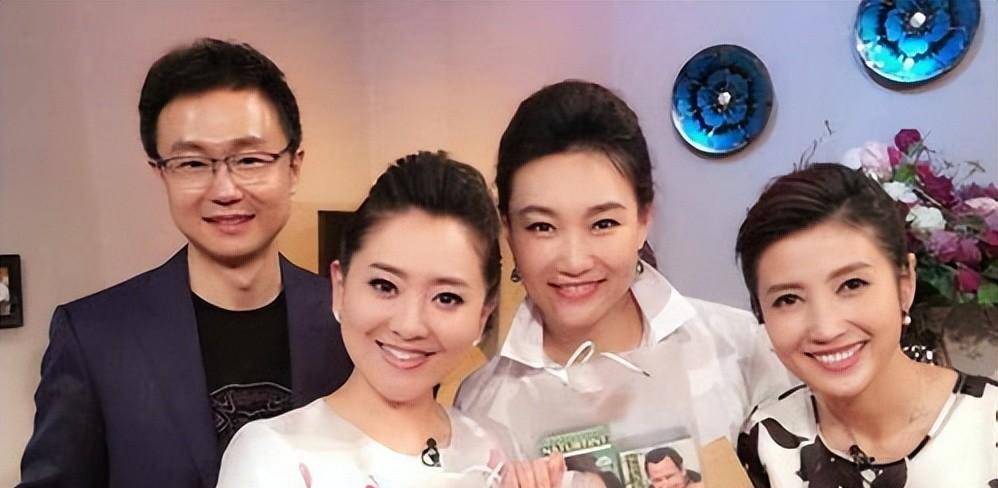 春妮23岁与蒋虎结婚,38岁与郭德纲传绯闻,40岁嫁给央视"名嘴"_刚强