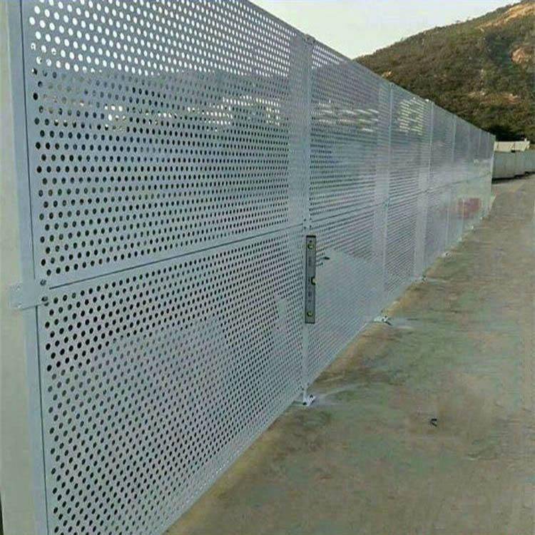 市政冲孔围挡护栏 可移动市政围挡_防风_进行_调整