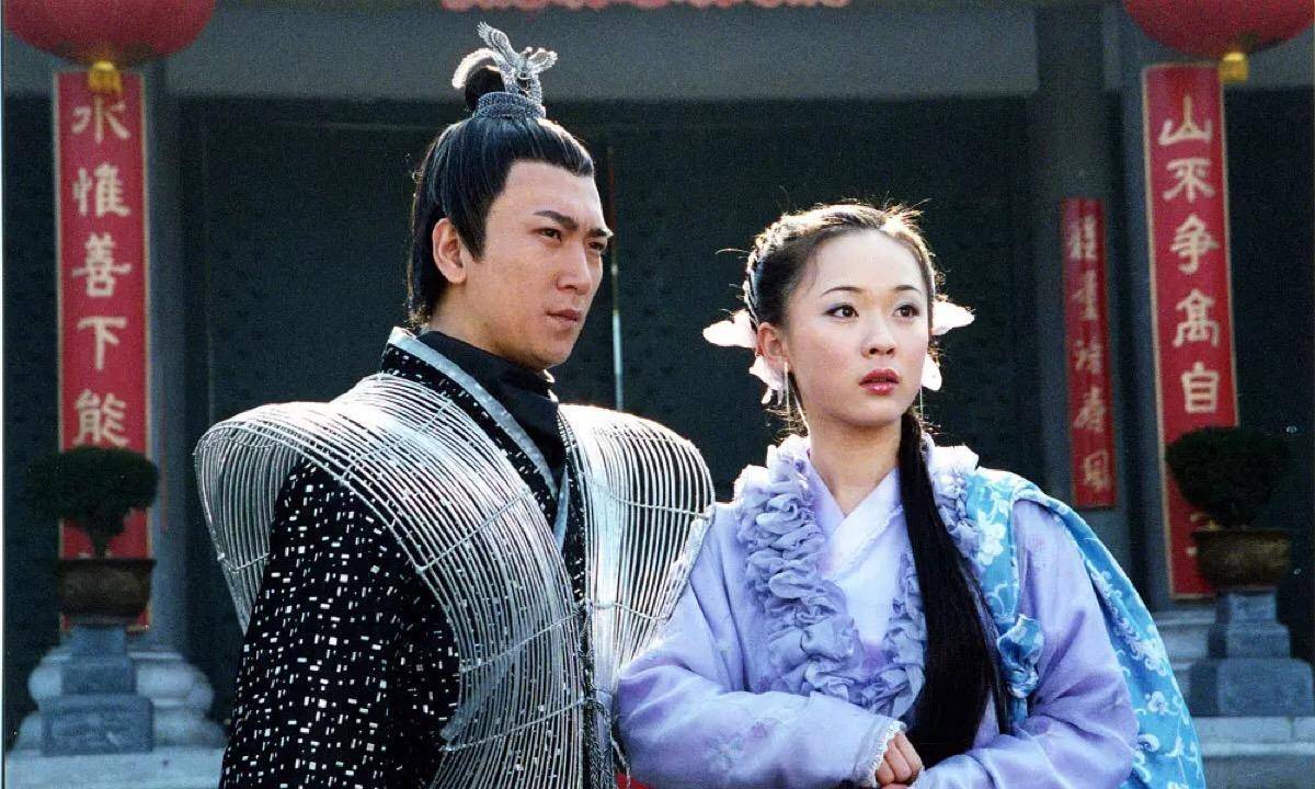 《三少爷的剑》20年:男主无戏拍,女主不婚育,女配谈"父女恋"_谢晓峰