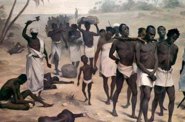 黑人奴隶在贩奴船上有多惨,被白人虐待,绝食自尽只是基本操作_人贩子