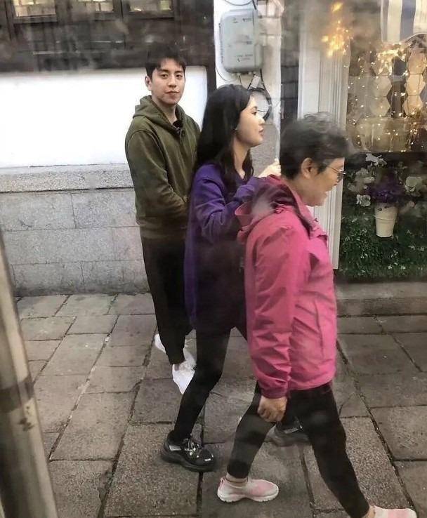 王大陆的老婆图片图片