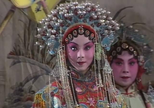 87《红楼梦》十位女演员的"铜钱头", 最美的是张静林,目若秋水_郭霄珍